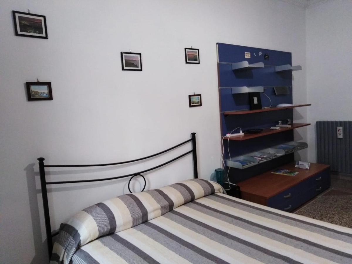 I Colori Di Napoli Apartment Exterior foto