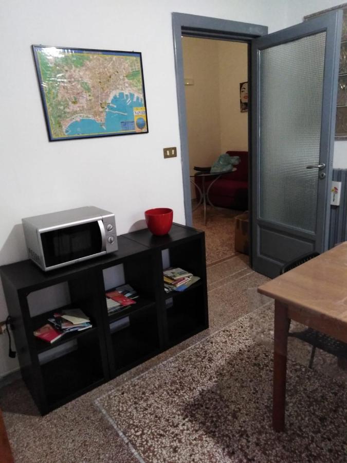 I Colori Di Napoli Apartment Exterior foto