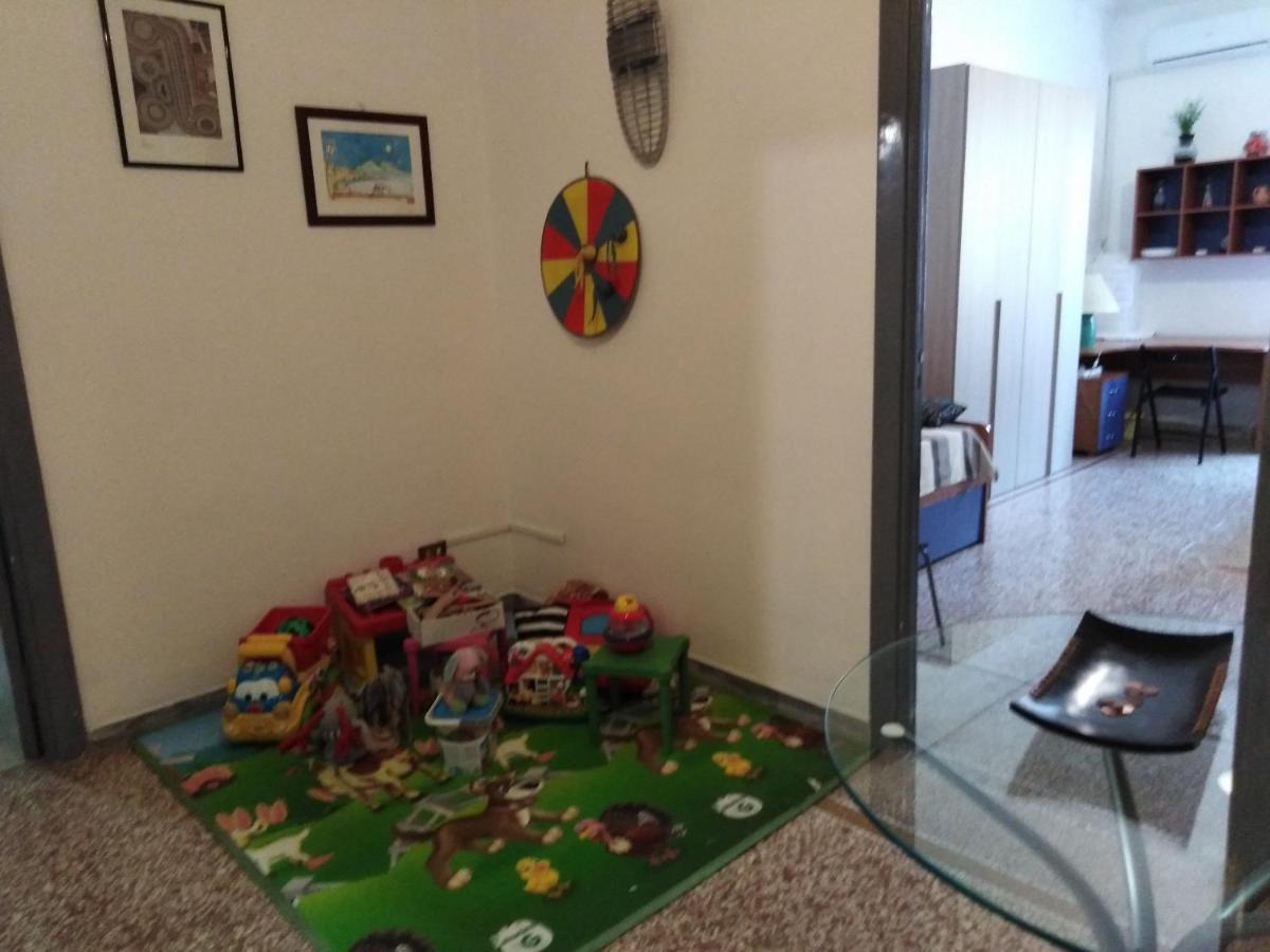 I Colori Di Napoli Apartment Exterior foto